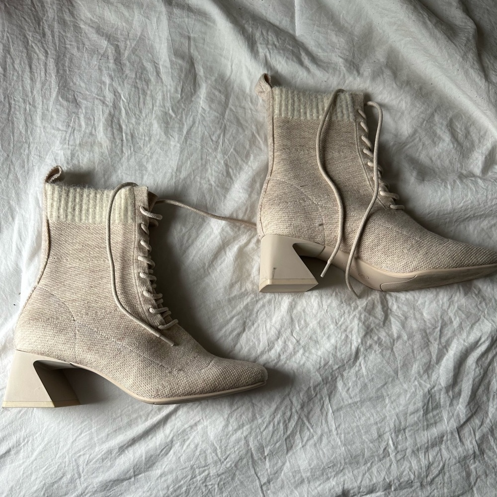 Nude Boots